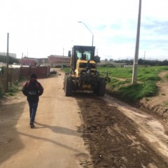 SEGUIMOS CON LA CONSERVACIÓN DE CAMINOS EN DISTINTOS PUNTOS DE LA COMUNA